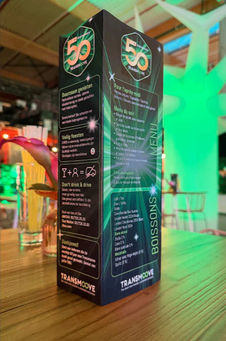 Carte de menu dans le branding TML50